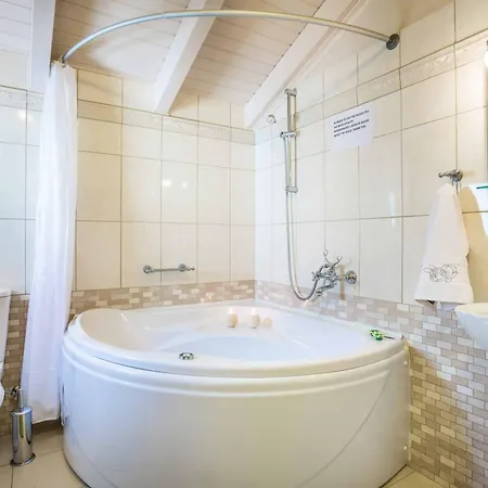 Вилла Emerald *