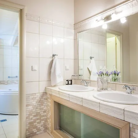 Вилла Emerald Влахата