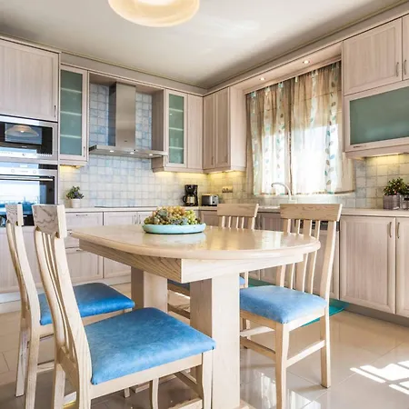 Emerald Вилла *